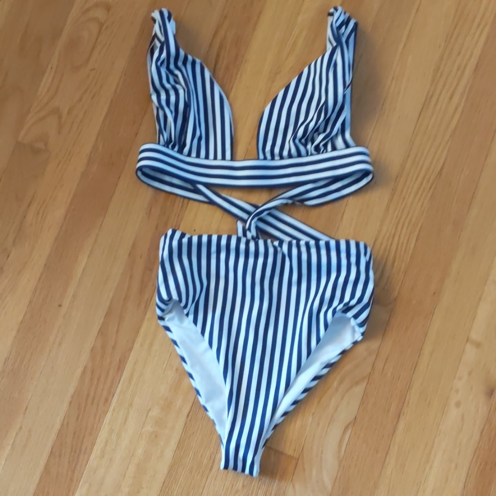 New Classic Top & High Waist Bottoms